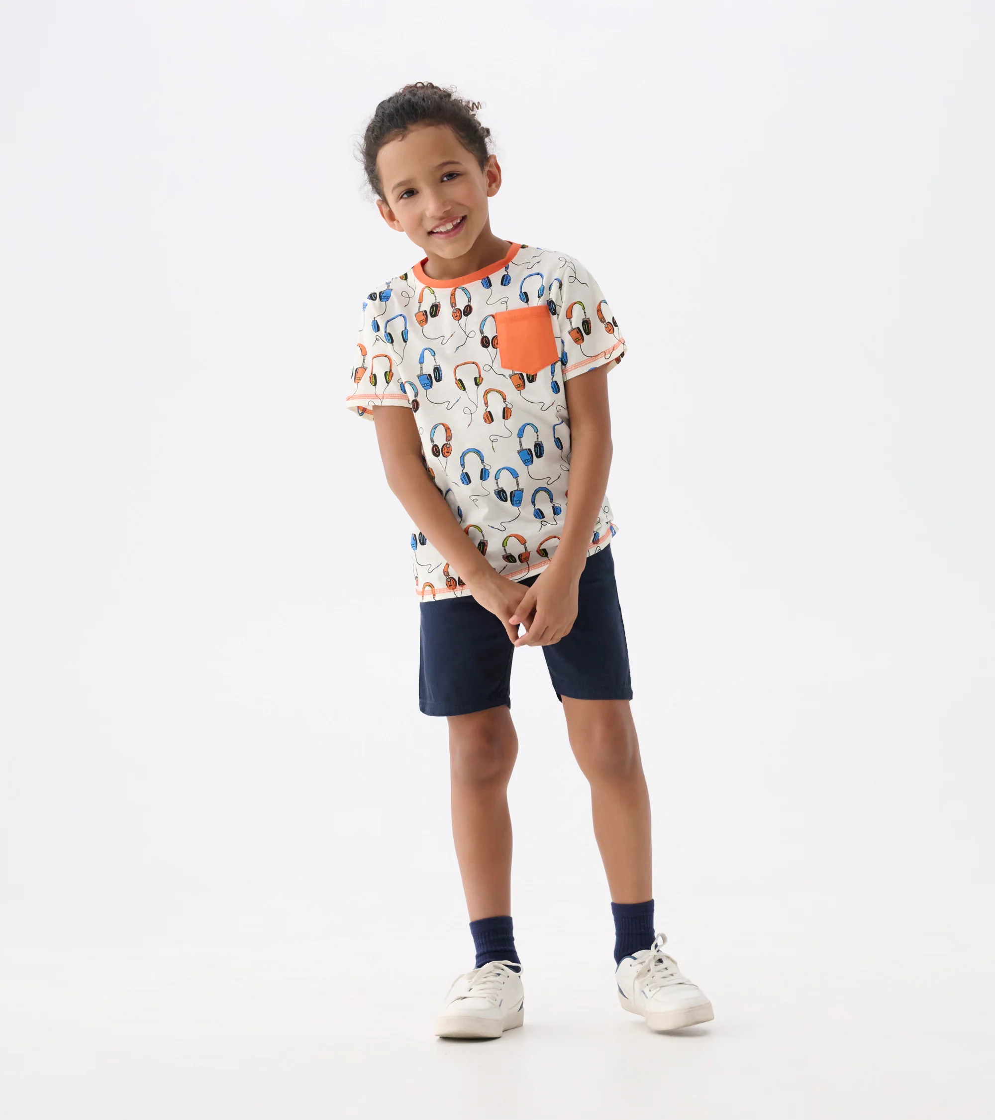 Boys Headphones Pocket T-Shirt - Image 4
