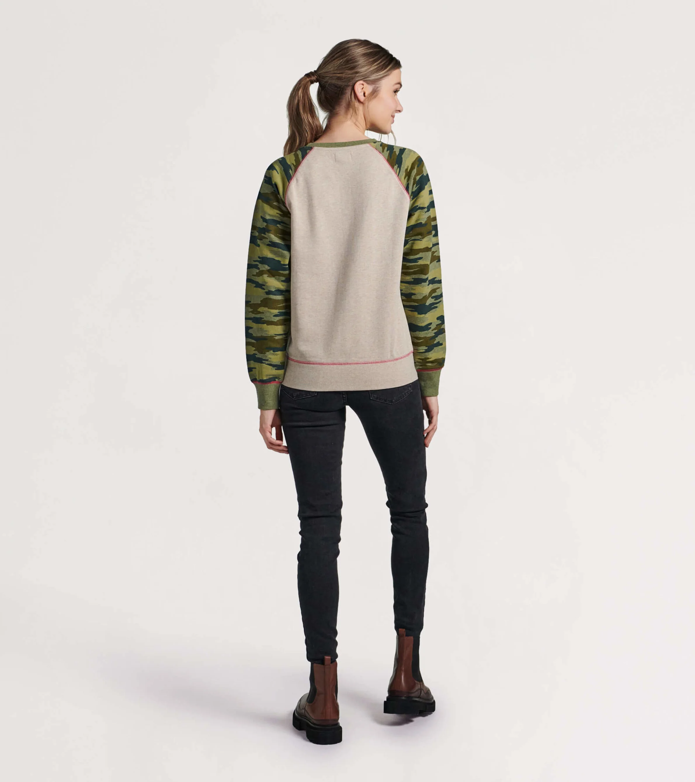 Camo Bear Women's Heritage Pullover Hoodie - Image 3