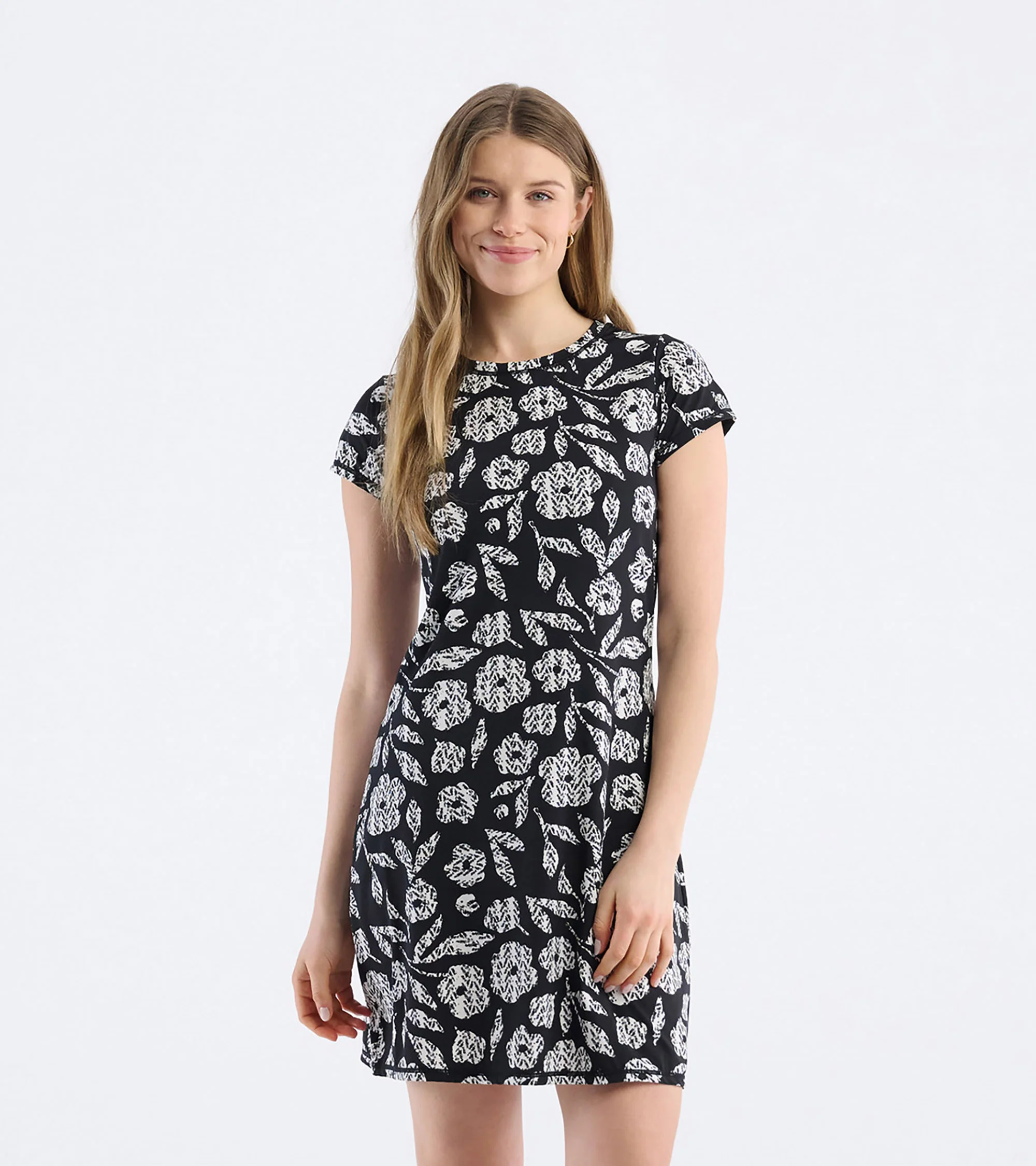 Women's Fresh Flowers T-Shirt Dress